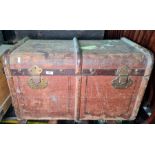 Wood-bound and metal canvas travelling trunk  Condition Report75 x 47 x 44 cm (WDH)