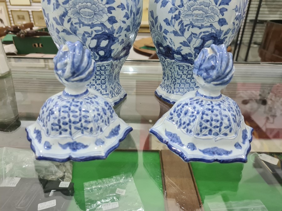 Pair of 18th century Dutch Delft vases with covers of hexagonal baluster form, the domed covers with - Image 3 of 45