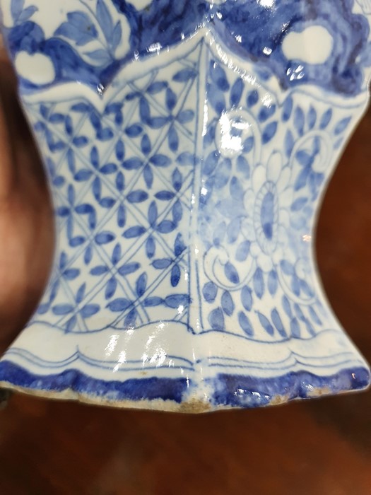 Pair of 18th century Dutch Delft vases with covers of hexagonal baluster form, the domed covers with - Image 21 of 45