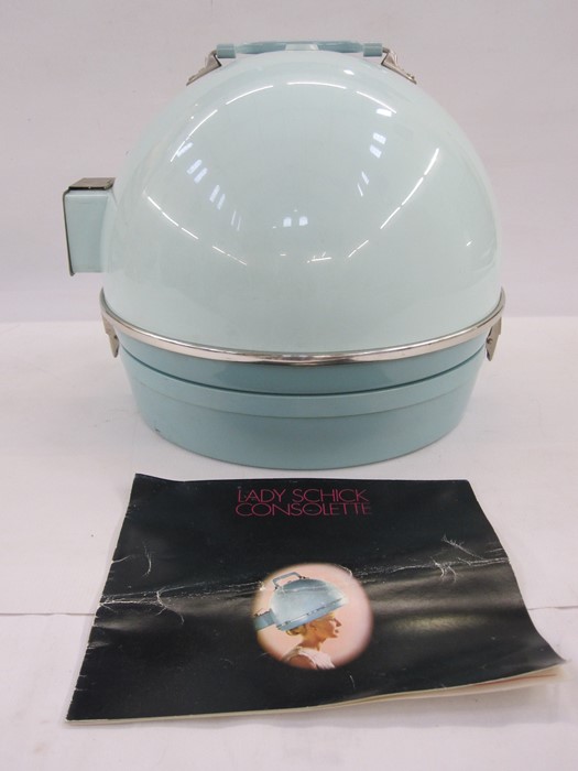 Lady Shick Consolette hair dryer in turquoise and two rectangular two-handled trays (3) - Image 2 of 3