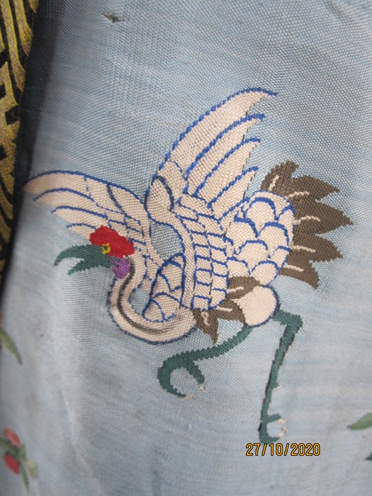 1920s Raw Silk Dressing Robe/Lounge Wear with sash belt in turquoise with cranes and flower - Image 4 of 17