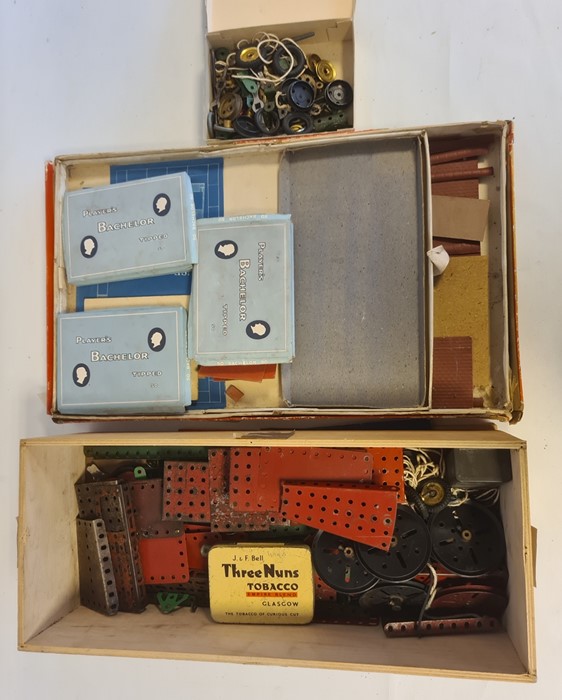 Meccano No.3A accessory outfit, loose in wooden cardboard box and a Brick Player farm kit, boxed - Image 2 of 2