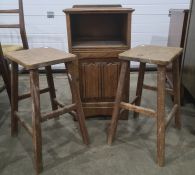 20th Century single door oak pot cupboard (42 x 40 x 75 cm), and two stools (3)