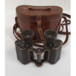 Pair of Carl Zeiss WWI Feldstecher binoculars inscribed 'Carl Zeiss Jena DRP, Feldstecher VERGR.=