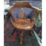 Early 20th century office swivel chair in mahogany