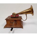Varaphone table-top gramophone in wooden case with brass trumpet