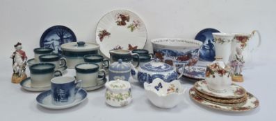 Wedgwood 'Blue Pacific' part coffee service, Royal Albert 'Old Country Roses' plates and sugar bowl,