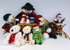 Table-top snowman workshop toy "Snow Factory" and a large quantity of Christmas related toys