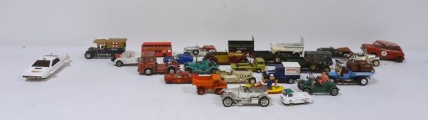 Quantity of Matchbox Collectables (boxed) and a quantity of loose model vehicles (2 boxes)