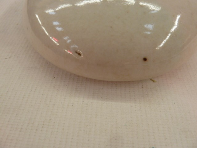 Chinese ivory glazed porcelain brushwasher, circular with incurved rim, crackle glazed base, 14cm - Image 4 of 5