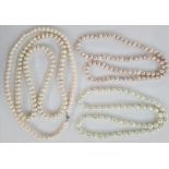Pink baroque cultured pearl necklace and three white cultured pearl necklaces (various lengths) (4)