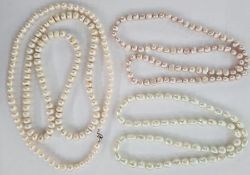 Pink baroque cultured pearl necklace and three white cultured pearl necklaces (various lengths) (4)