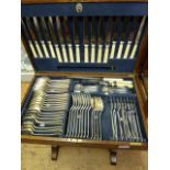 Oak canteen of Mappin & Webb electroplated cutlery, 76 pieces