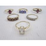 Six 9ct gold stone set dress rings (6)