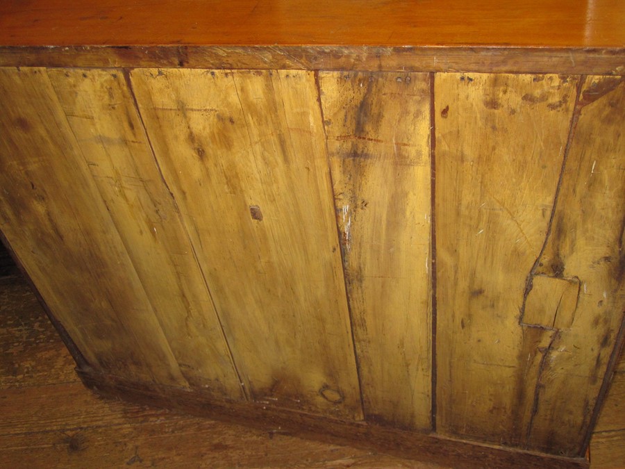 Late 19th/early 20th century walnut chest of two short over two long drawers, to bracket feet, - Image 2 of 7