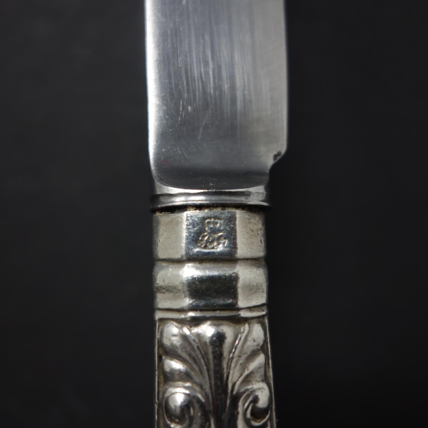 A collection of eleven 19th century silver handled knives, comprising five Victorian knives and five - Image 7 of 7