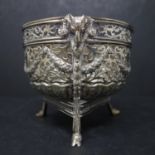 WITHDRAWN- An early 20th century Chester silver sugar bowl, with pierced decoration, dated 1908, 8oz