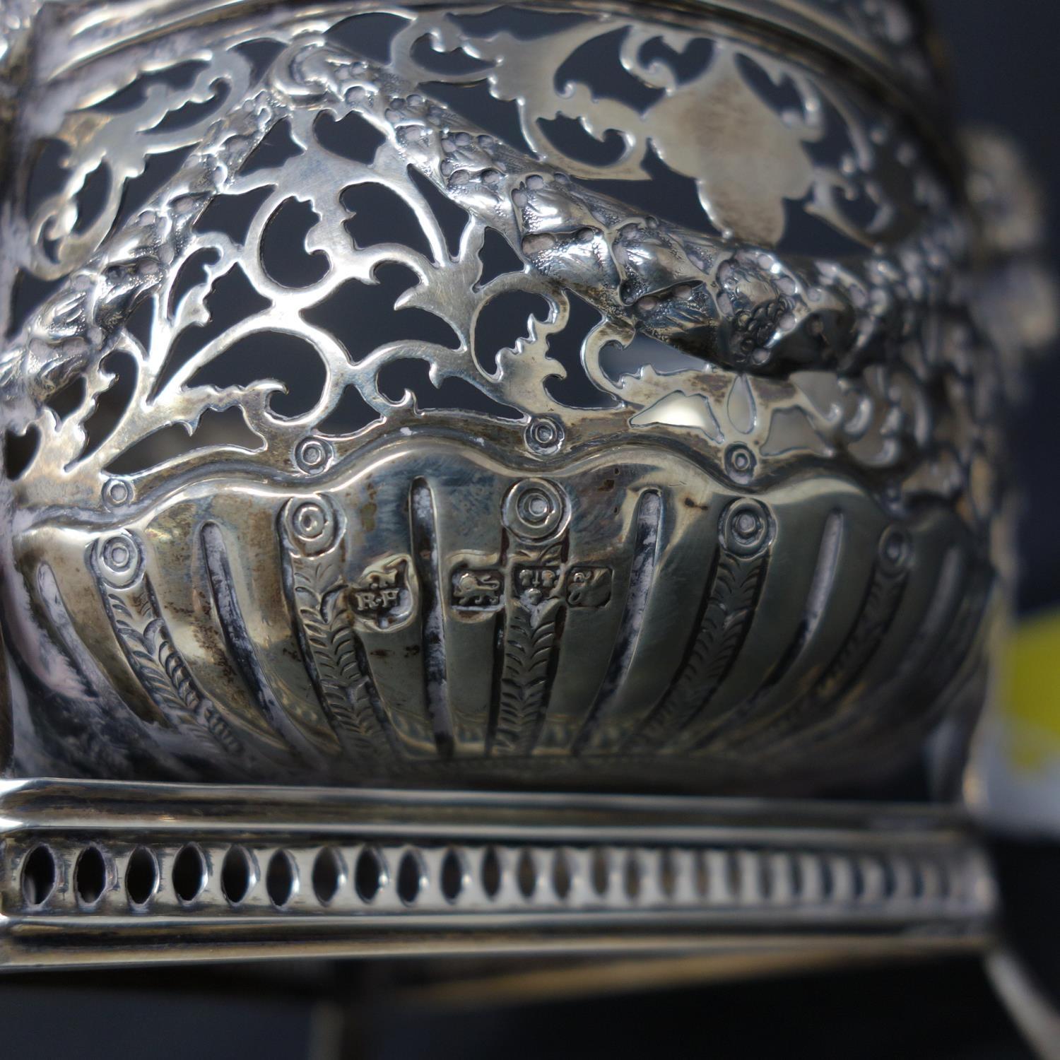 WITHDRAWN- An early 20th century Chester silver sugar bowl, with pierced decoration, dated 1908, 8oz - Image 3 of 4