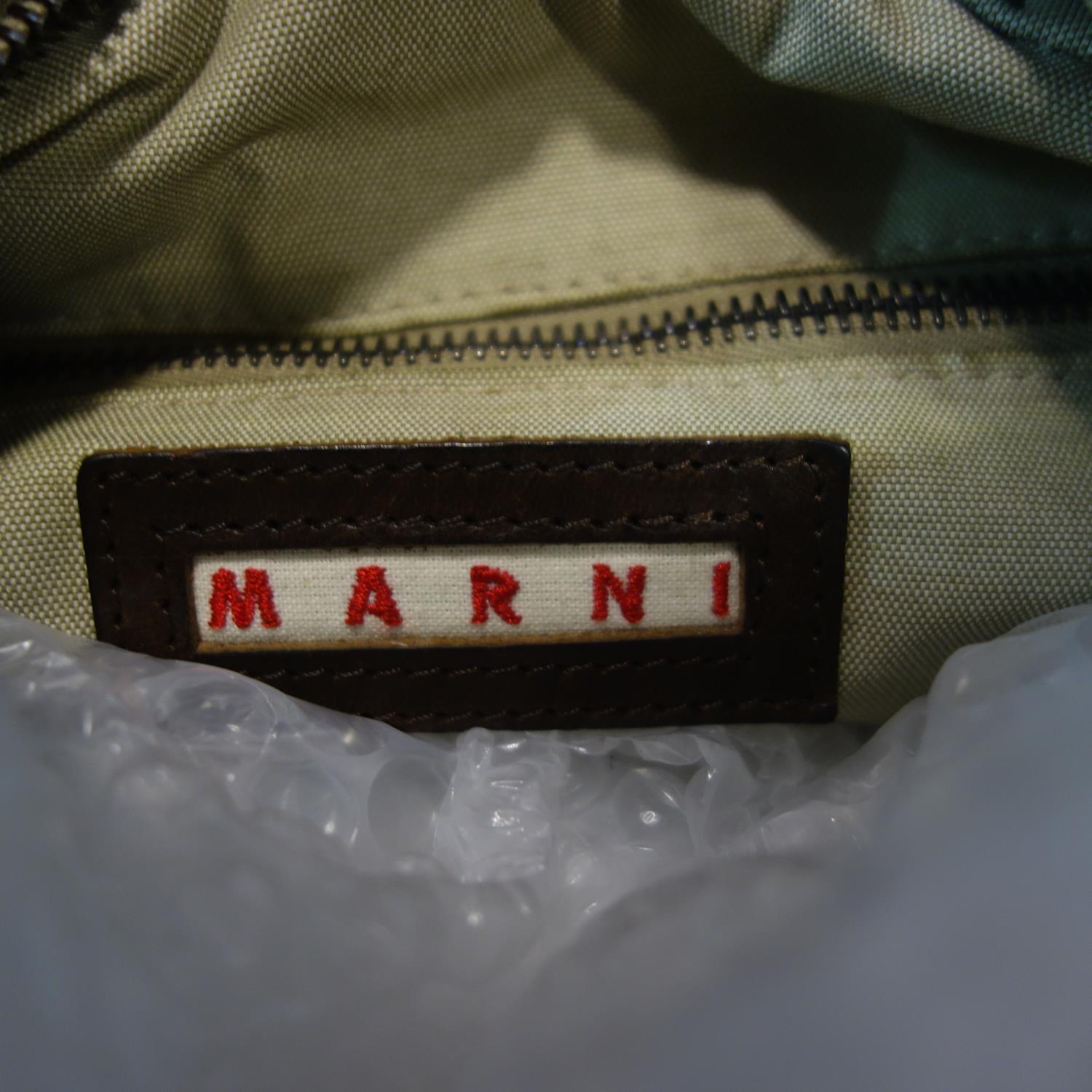 A Marni suede handbag together with a Marni red leather handbag - Image 4 of 5