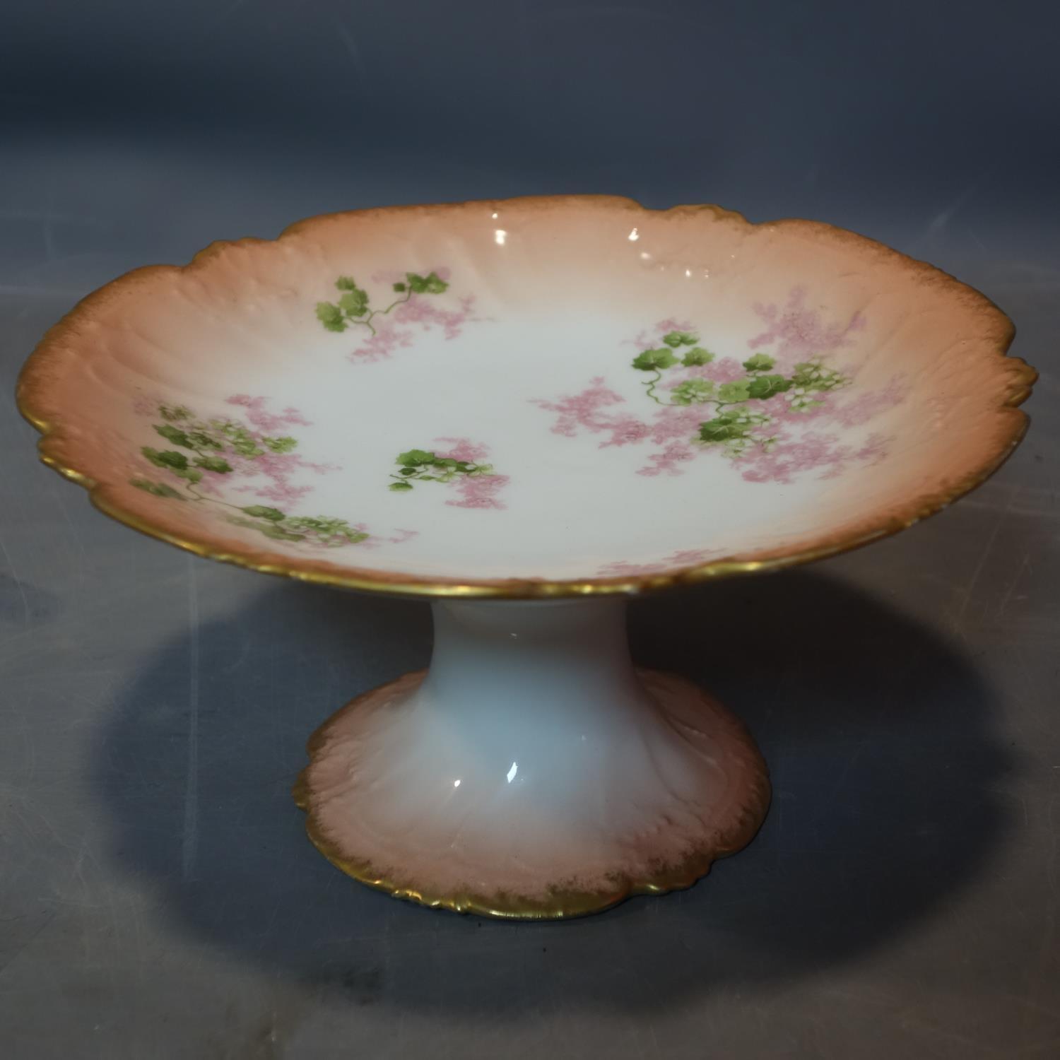 A G.D. & C. Limoges porcelain part dinner service, with floral decoration and gilt rims, to - Image 4 of 4