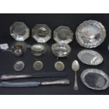 A collection of silver, to include three German octagonal dishes, Diameter 10cm; a Continental