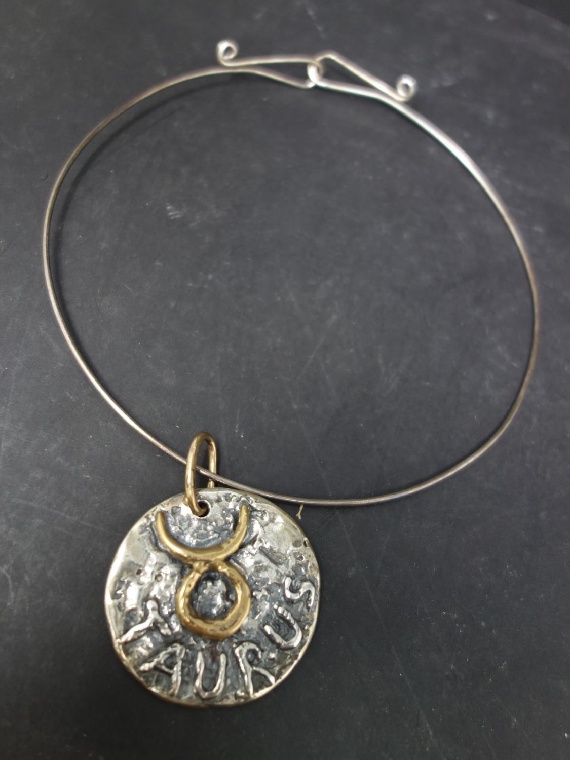 An Italian designer silver necklace by Caramanna Gioielli, boxed and with paper bag, together with - Image 2 of 4