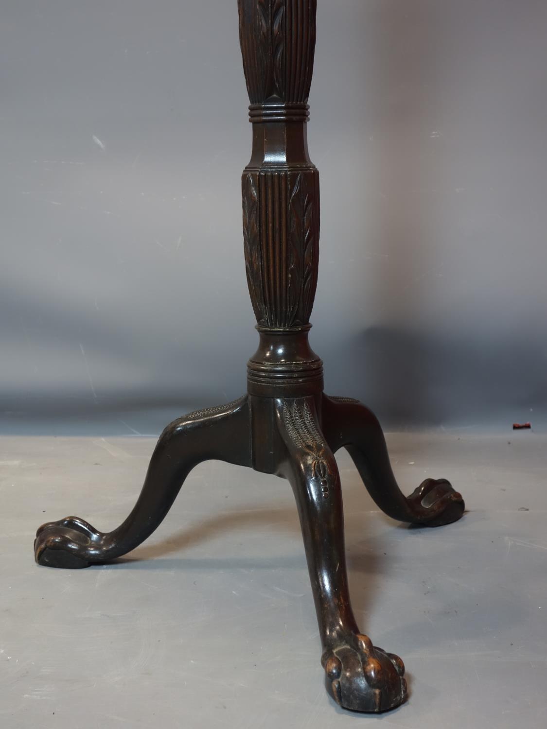 A Regency style mahogany standard lamp, with reeded and floral support on ball and claw feet, H. - Image 2 of 3