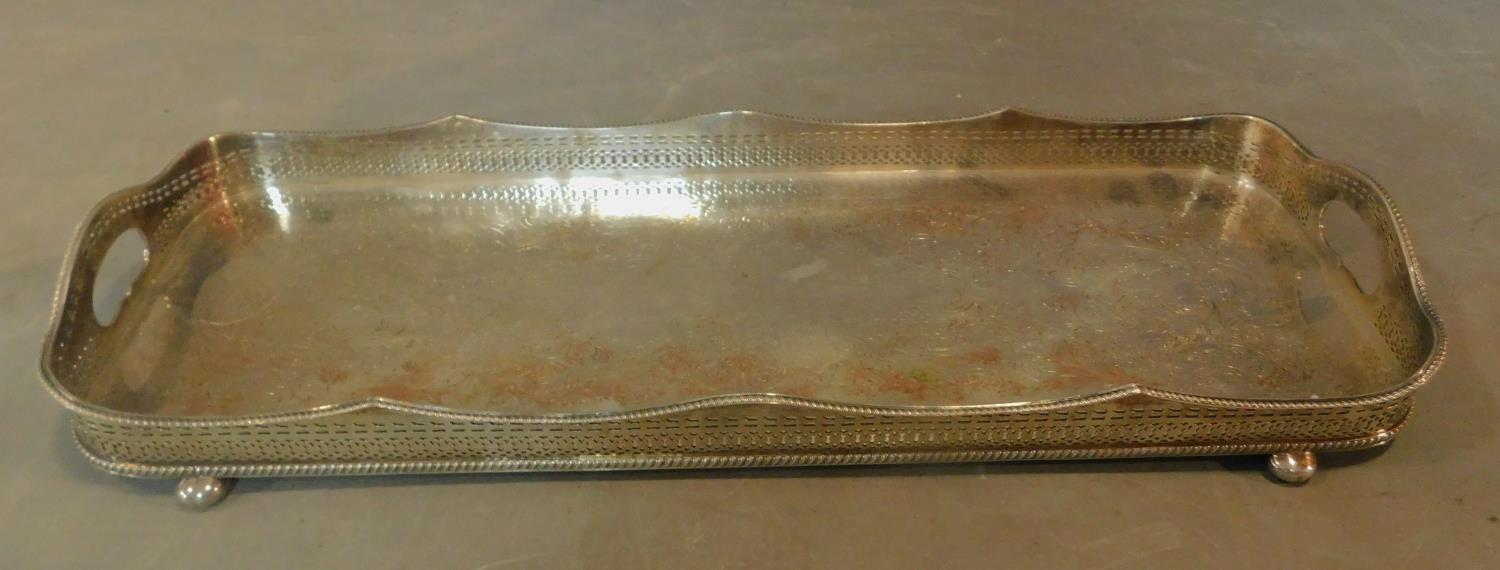 An Edwardian silver plated galleried tray, a lidded entree dish and a set of 6 coffee bean spoons. - Image 4 of 4