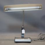 A vintage Trident De-Luxe Model 951 table lamp, H.48 W.48cm