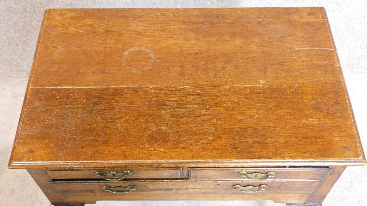 A Georgian country oak lowboy, fitted drawers on cabriole supports. 70x72x45cm - Image 7 of 7