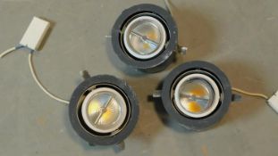 A set of 3 iGuzzini lights, D.18cm