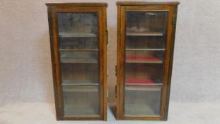 A pair of 19th century glazed bookcases. 110x51x34cm