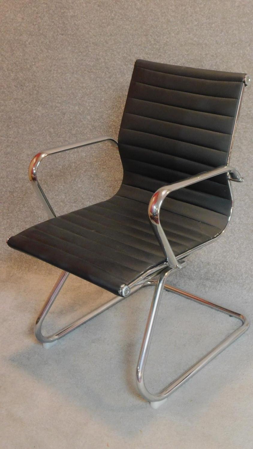 A set of four tubular chrome framed boardroom chairs. H.88cm - Image 2 of 6