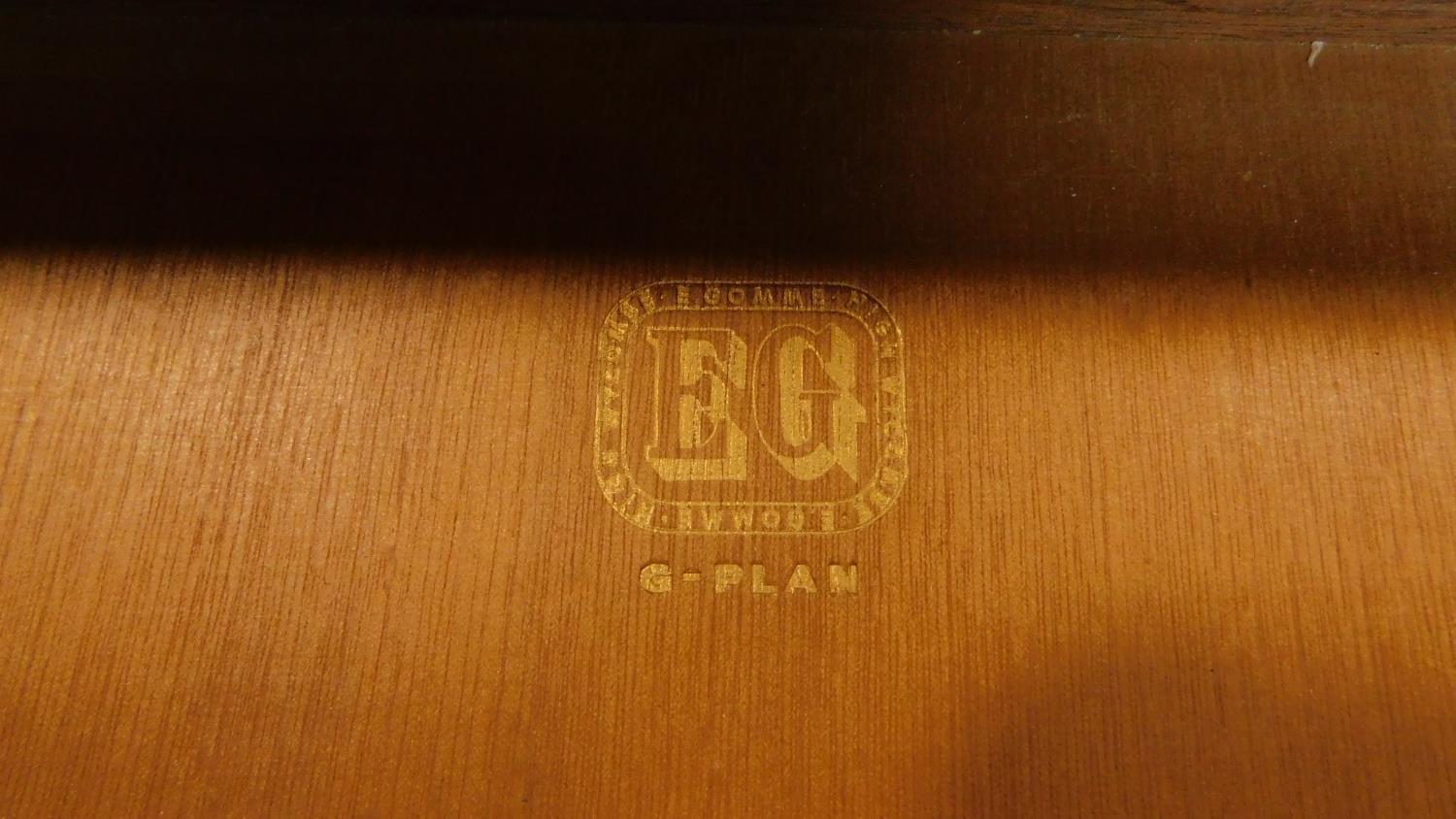 A vintage teak E. Gomme G-Plan dressing table. 135x125x47cm - Image 5 of 5