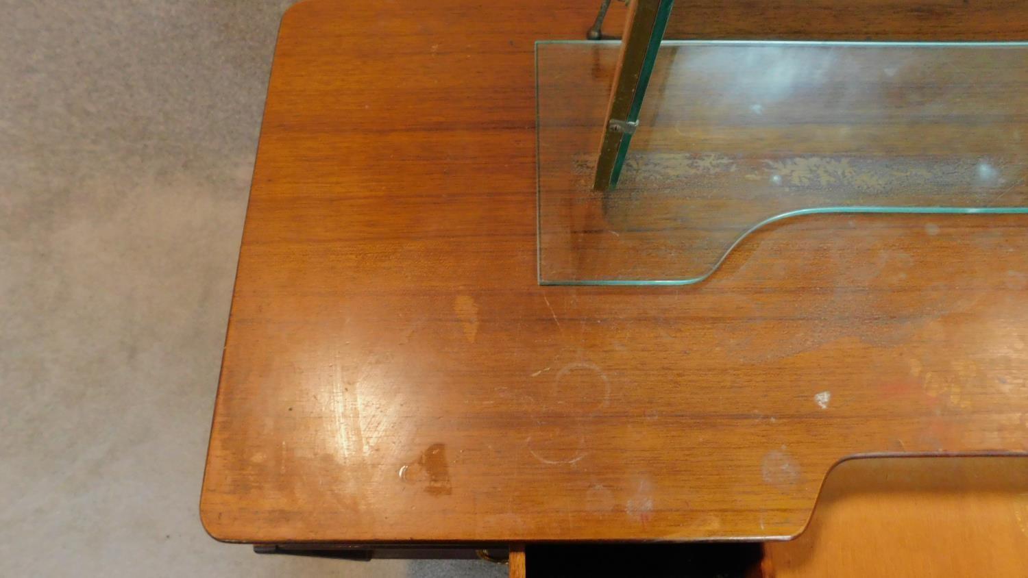A vintage teak E. Gomme G-Plan dressing table. 135x125x47cm - Image 3 of 5
