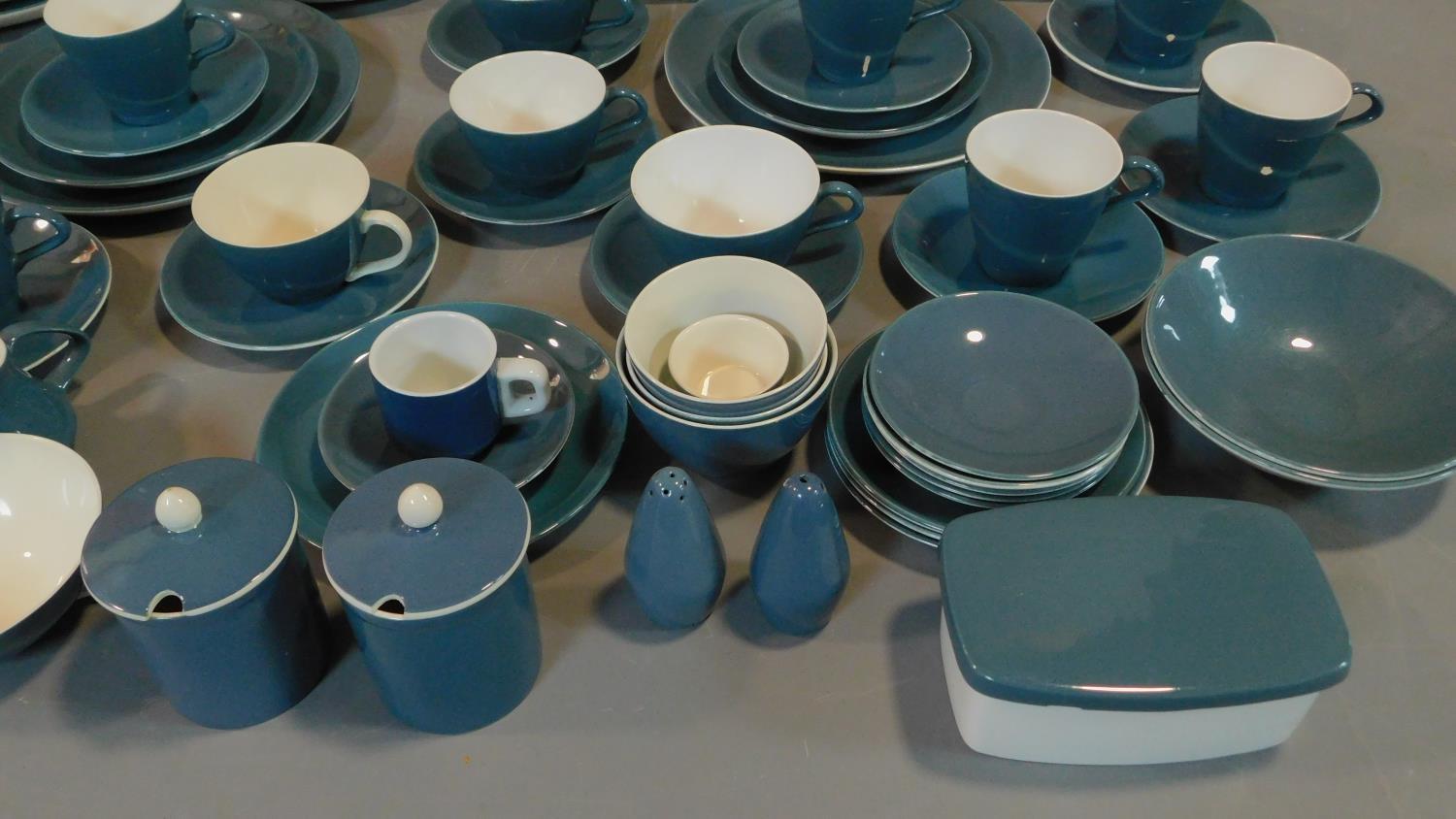 An extensive Poole pottery dinner and tea service. (some chips) - Image 5 of 11