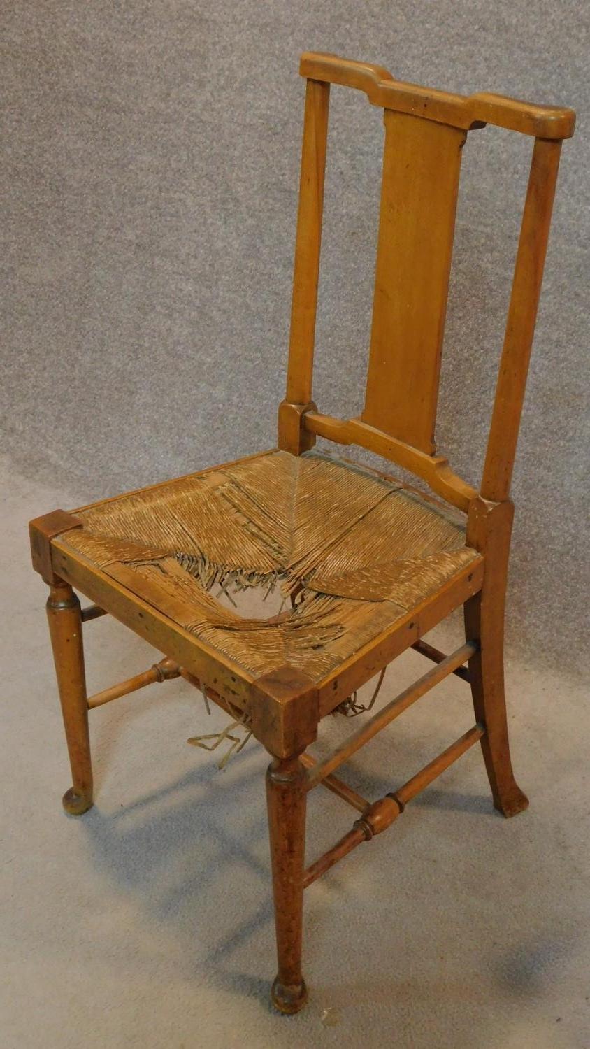 A pair of late 19th century oak side chairs. H.94cm - Image 2 of 5