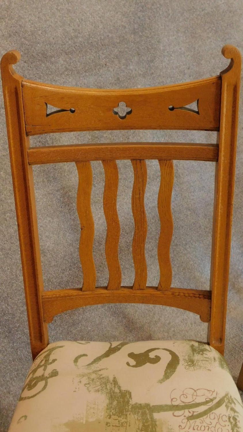 A set of six late 19th century oak Art Nouveau style dining chairs. H.92cm - Image 3 of 6