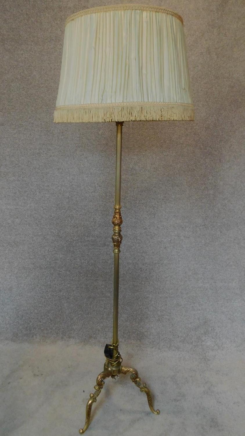 A floor standing French style standard lamp. H.167cm