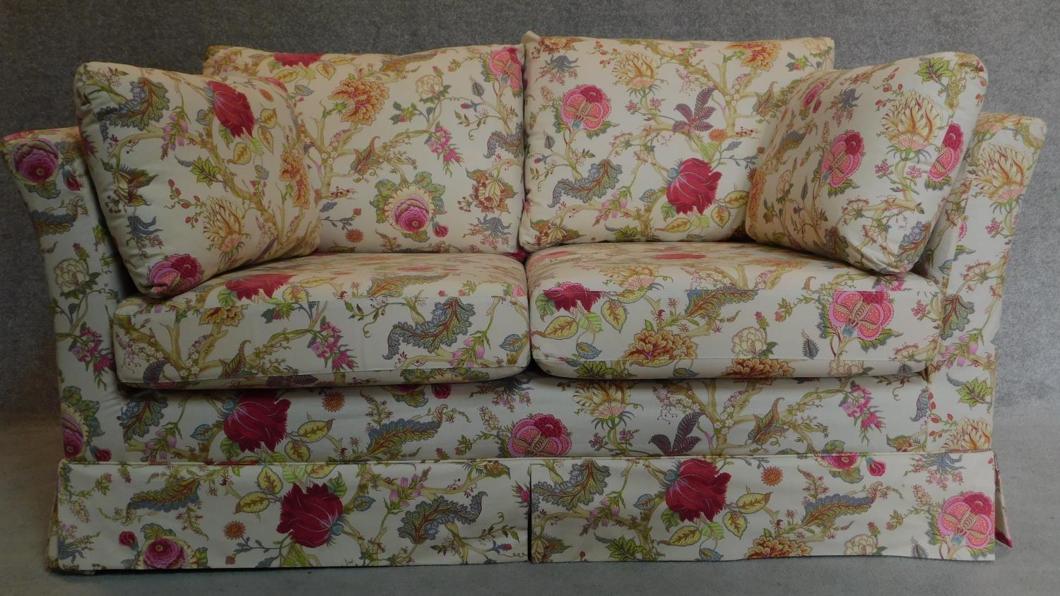 A floral upholstered two seater sofa. 74x160x88cm - Image 2 of 4