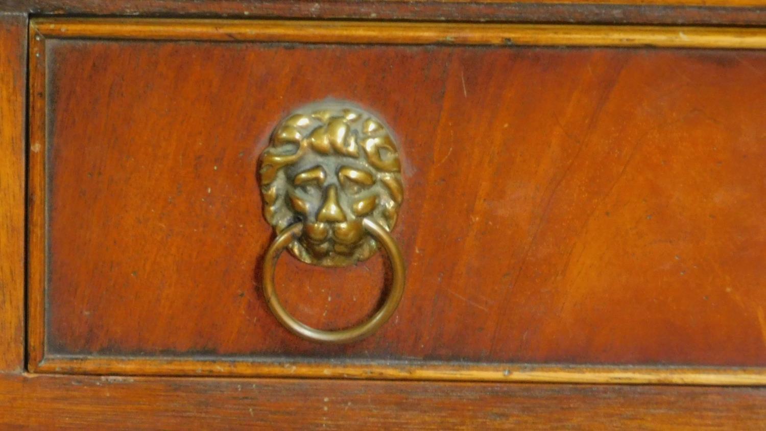 A Georgian style mahogany two section library bookcase, makers label. 195x150x40cm - Image 4 of 6