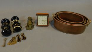 A miscellaneous collection of various items, to include two sets of door knobs, a Smith's travel