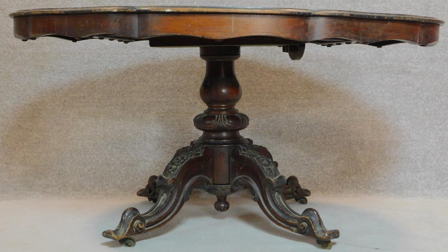 A late 19th century walnut and marquetry inlaid shaped top dining table on well carved quadruped - Image 2 of 11