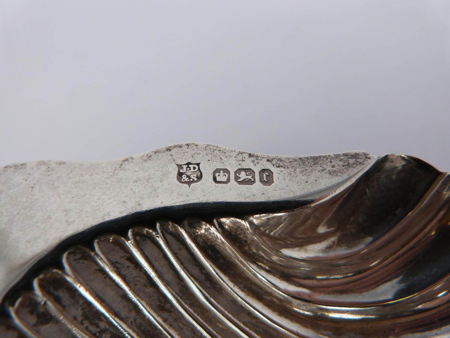 Two cased sets of coffee spoons, two silver dishes and two cased silver plated sets, EPNS grapefruit - Image 12 of 16