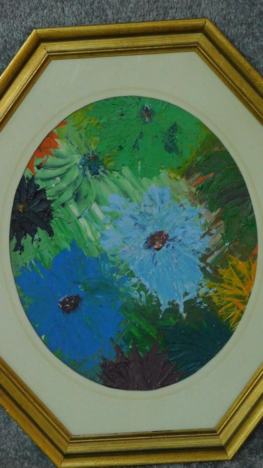 A pair of oils on board, flowers, in octagonal glazed frames. 49x44 (largest) - Image 2 of 4
