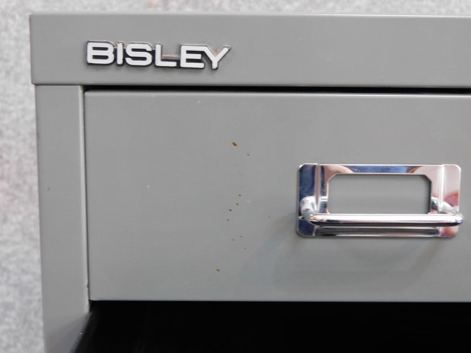 A small metal Bisley specimen filing cabinet of six drawers. H.68 W.28 D.41cm - Image 3 of 4