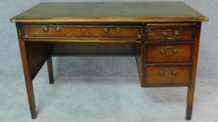 A Georgian style mahogany desk. H.74 W.121 D.69cm