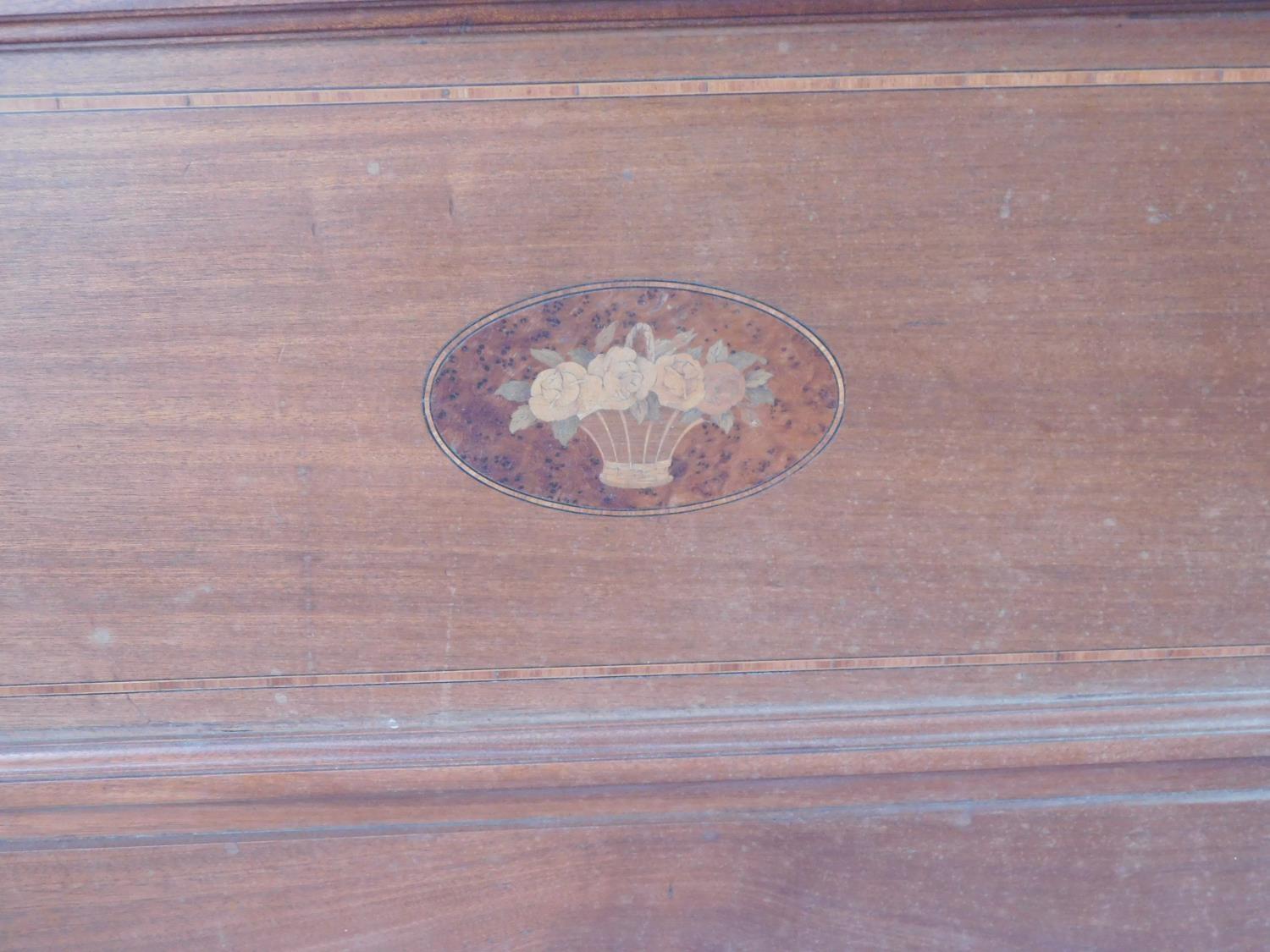 An early 20th century walnut child's bed with satinwood and ebony stringing and floral marquetry - Image 4 of 7