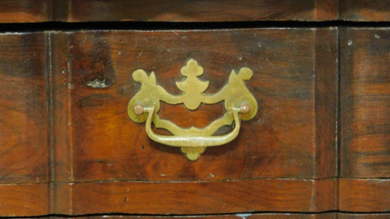 An early 20th century walnut Dutch style kneehole writing desk H.77 W.115 D.46cm - Image 4 of 8
