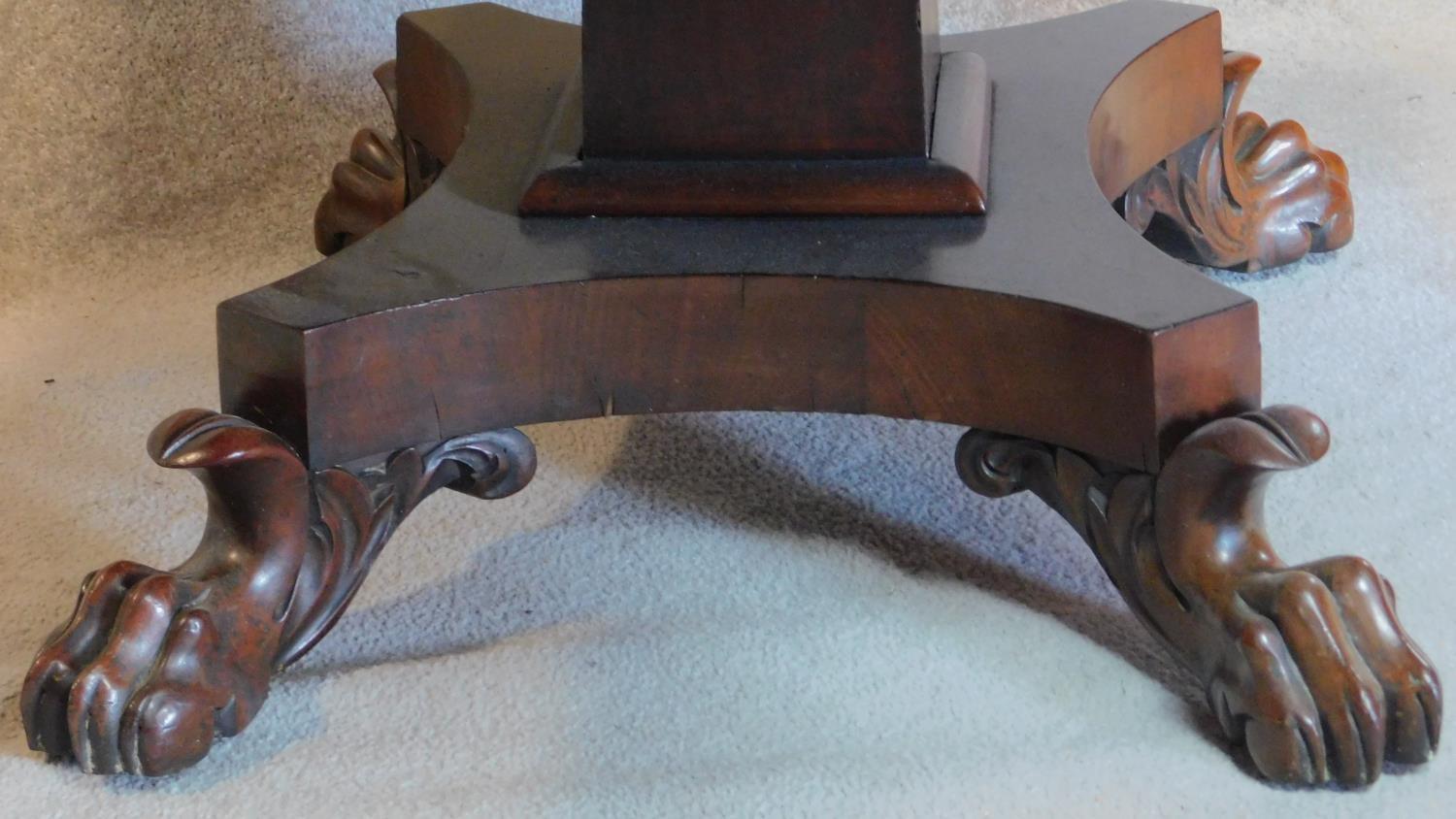 An early 19th century mahogany drop flap dining table fitted end drawer on quadruped platform base - Image 4 of 4